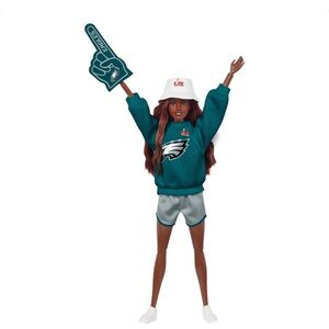 🖤🦅💚Barbie x Super Bowl Eagles Doll. 🦅 EAGLES